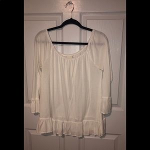 Off the shoulder free flow long sleeve blouse